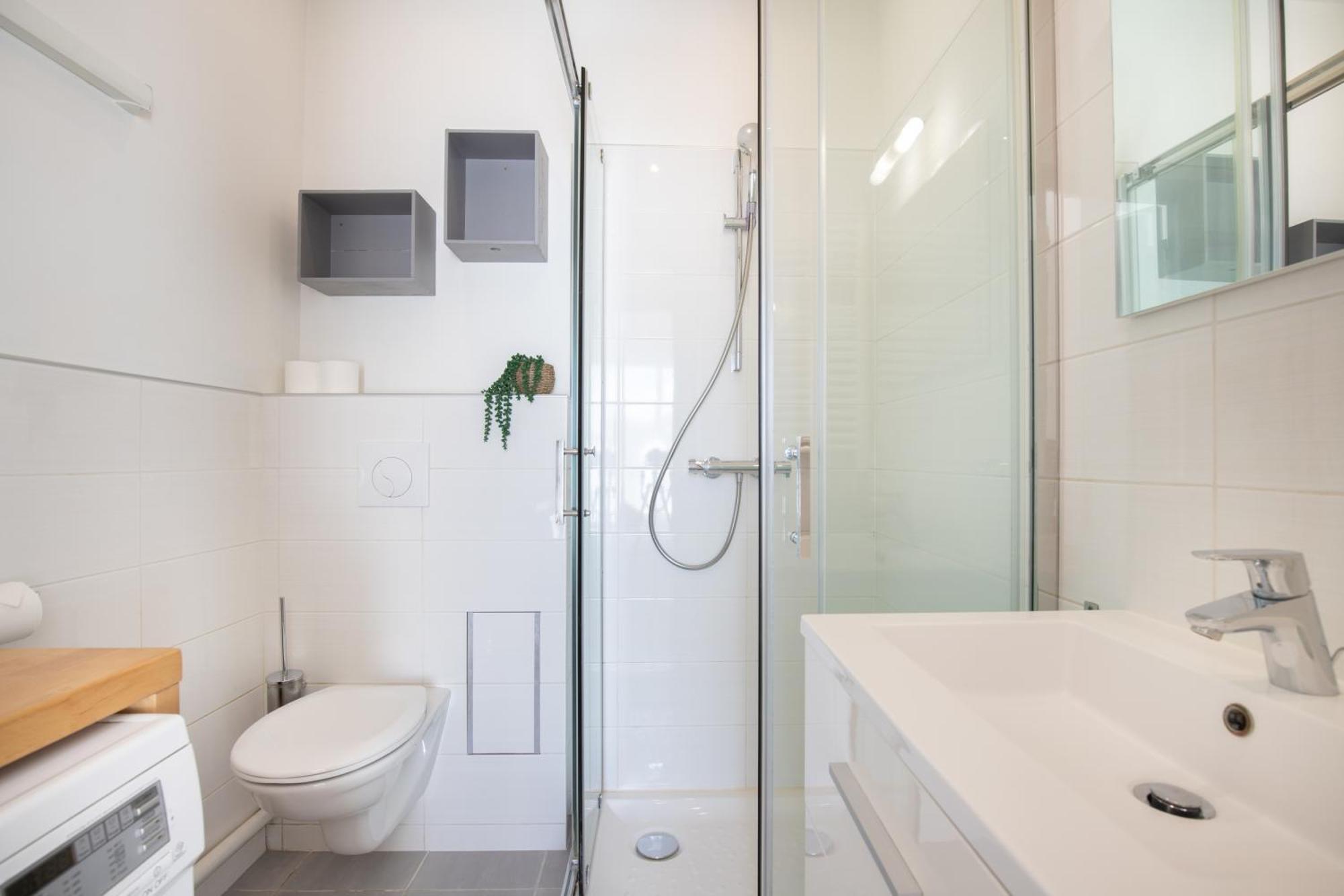 Le Partage Des Eaux - 4 Couchages - Hypercentre - Clim - Wifi Apartment L'Isle-sur-la-Sorgue Exterior photo