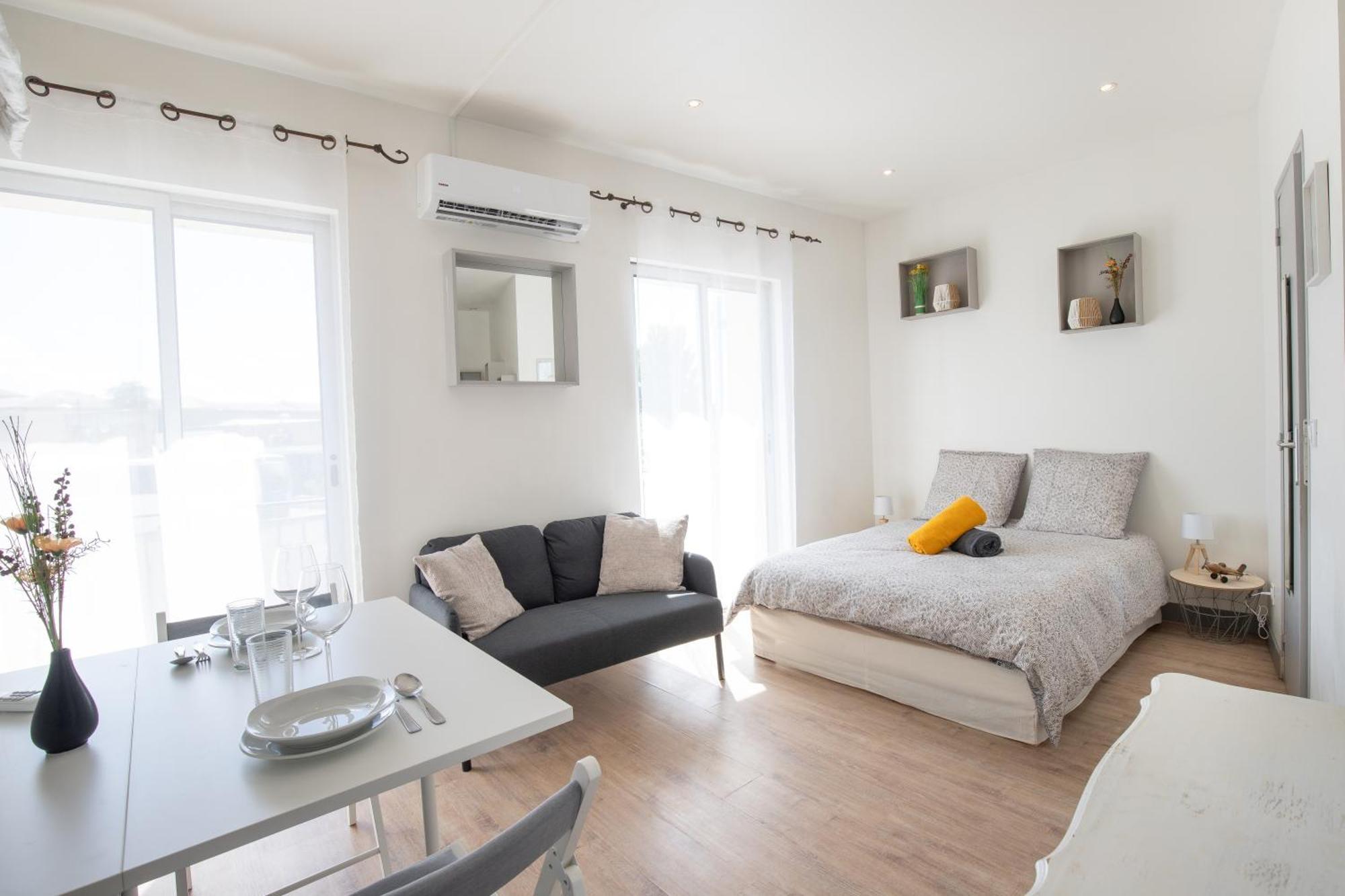 Le Partage Des Eaux - 4 Couchages - Hypercentre - Clim - Wifi Apartment L'Isle-sur-la-Sorgue Exterior photo